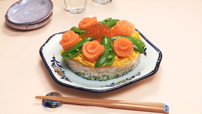 ひな祭りに簡単！華やか！スナップえんどうとサーモンのちらし寿司